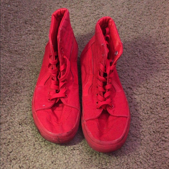 Vans triple red Sk8 high shoes - Picture 2 of 3